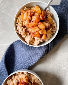 Apple Cinnamon Protein Oats