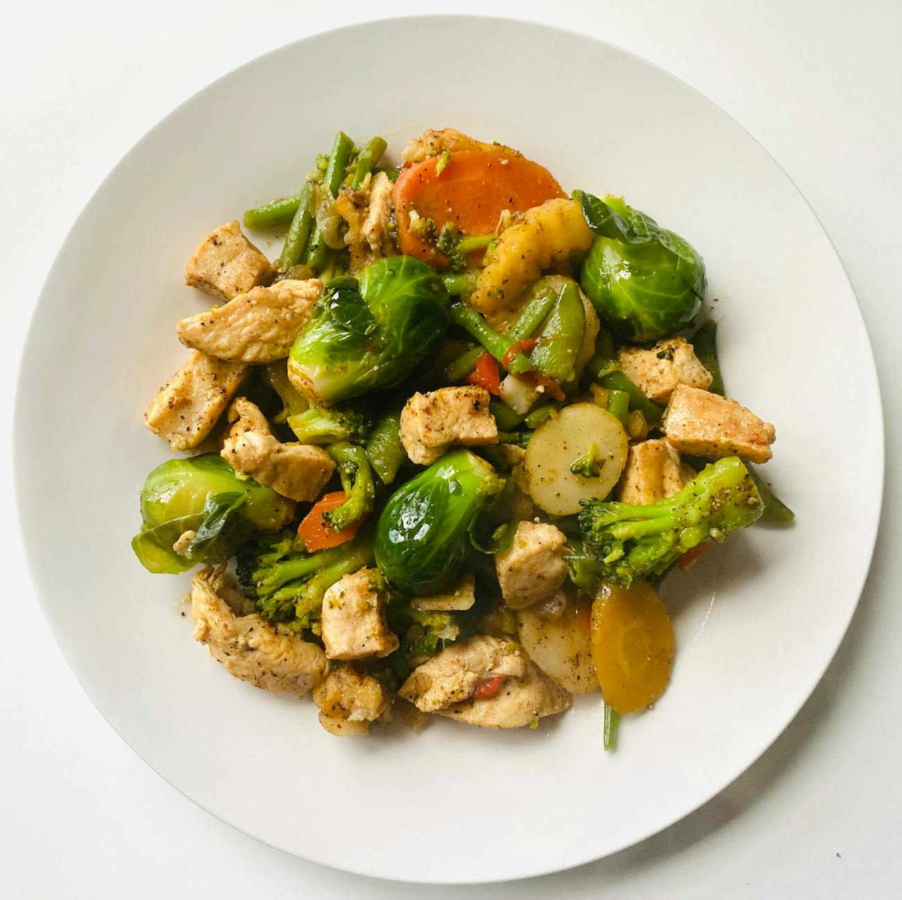 Chicken Stir-Fry with Cabbage